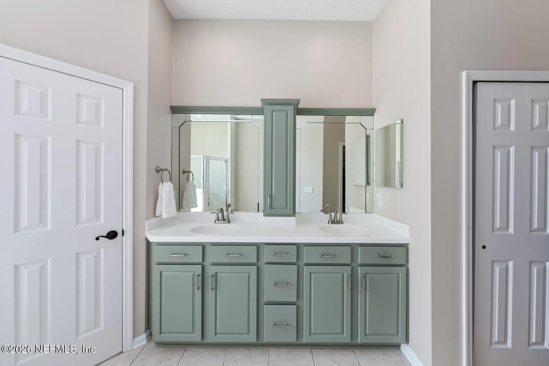 561 E Silverthorn Lane Ponte Vedra FL 32081