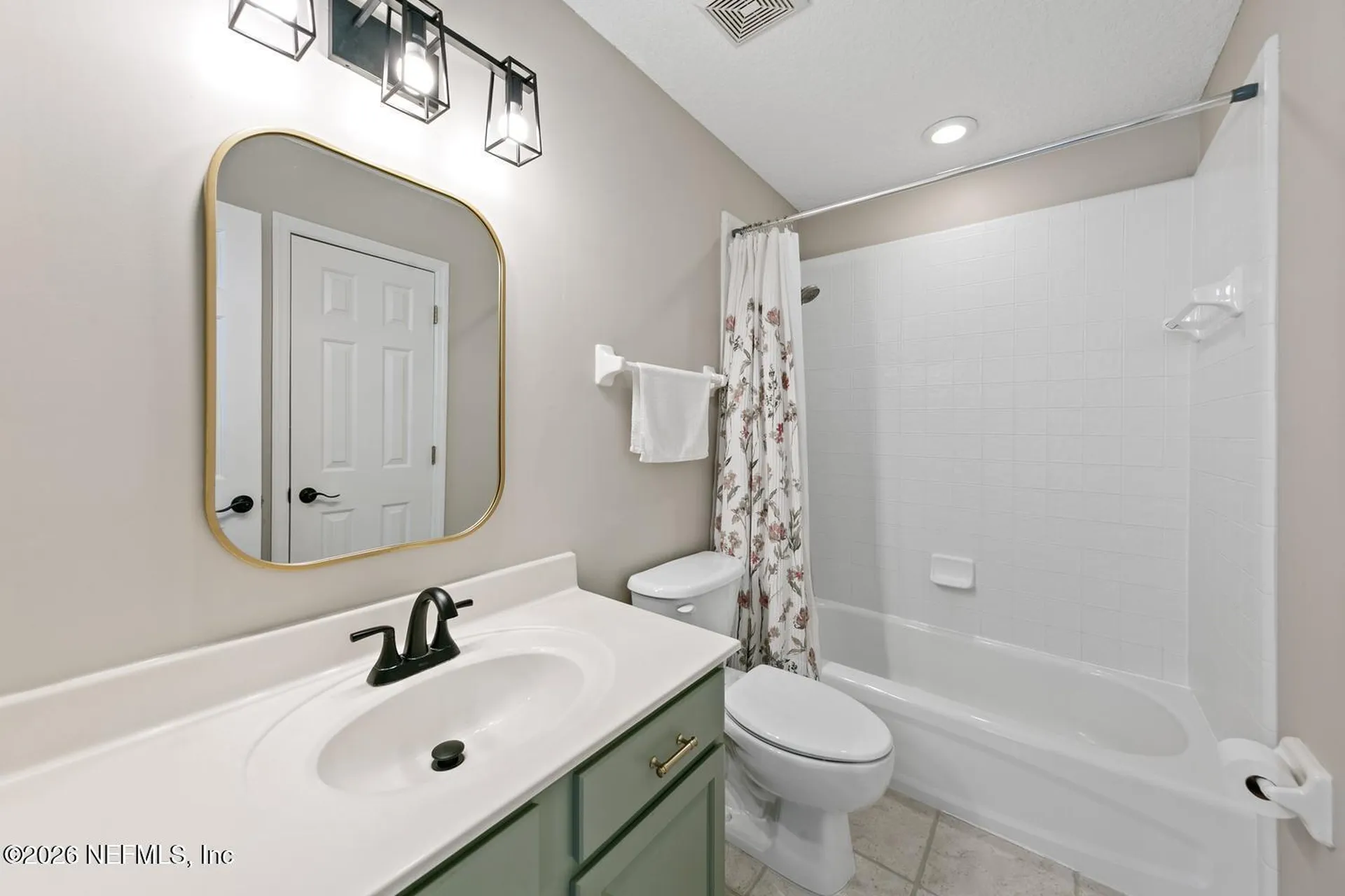 561 E Silverthorn Lane Ponte Vedra FL 32081