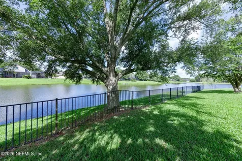 561 E Silverthorn Lane Ponte Vedra FL 32081