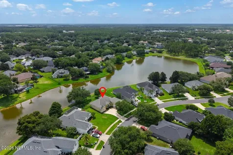 561 E Silverthorn Lane Ponte Vedra FL 32081