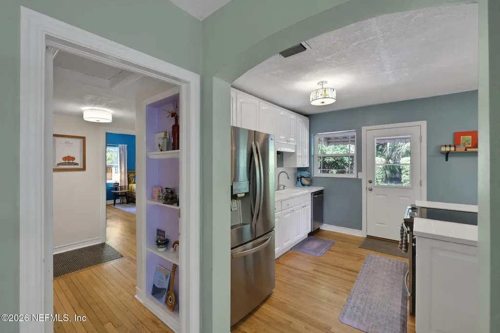 4332 Pinewood Avenue Jacksonville FL 32207