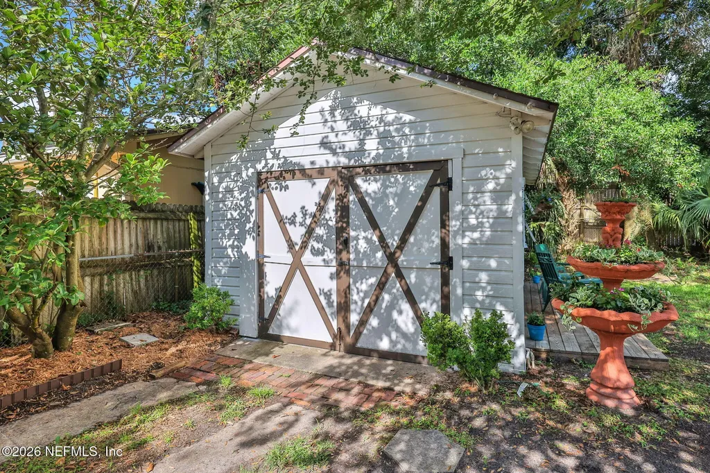 4332 Pinewood Avenue Jacksonville FL 32207