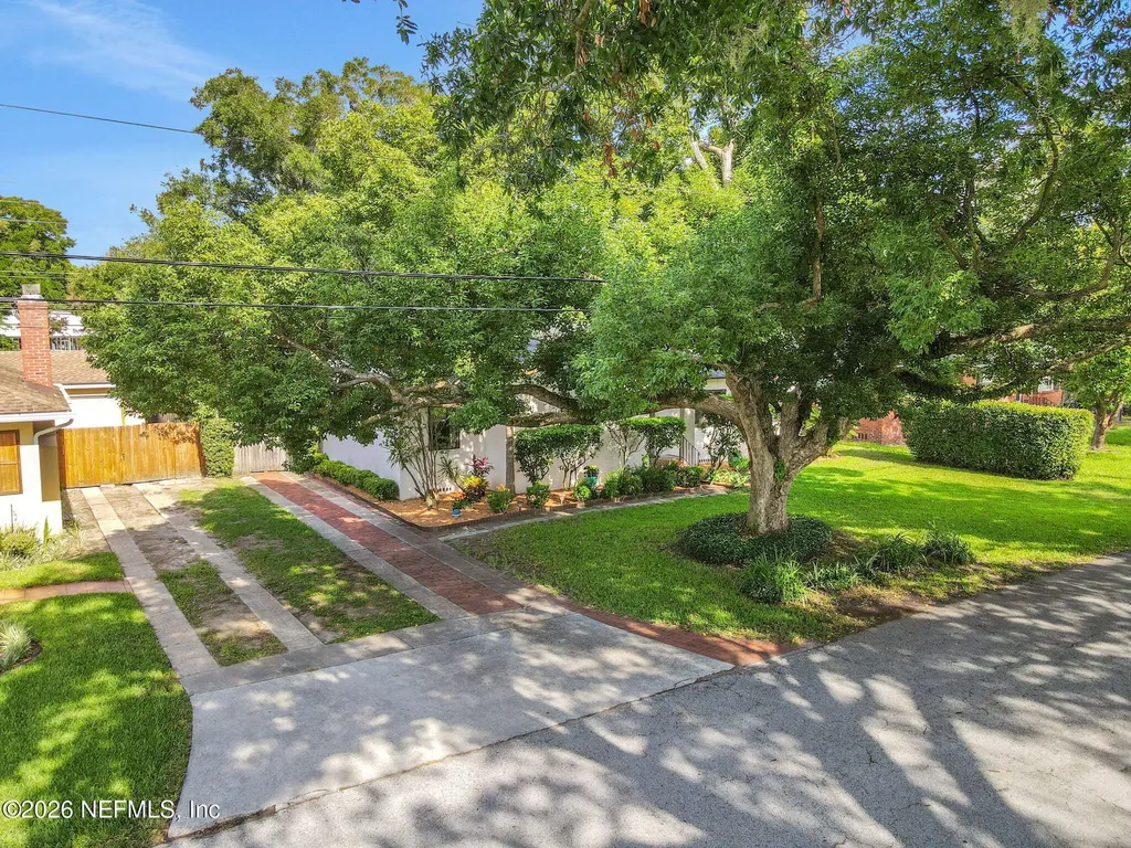 4332 Pinewood Avenue Jacksonville FL 32207