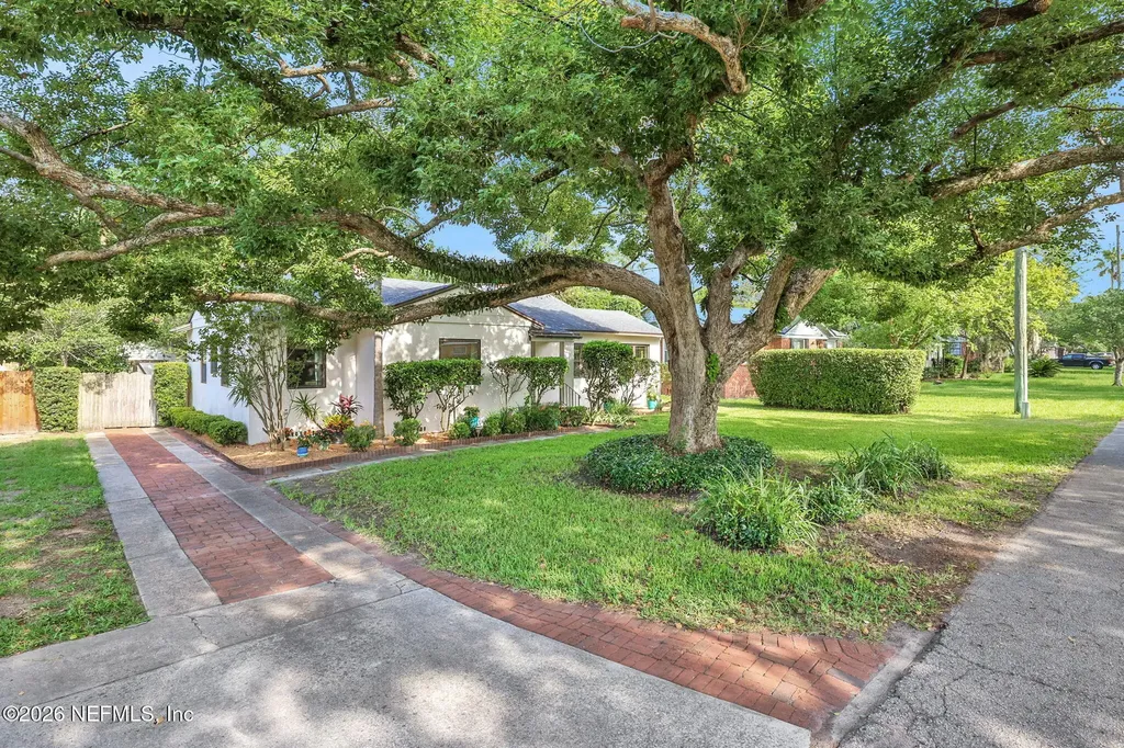 4332 Pinewood Avenue Jacksonville FL 32207