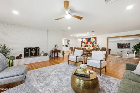 2348 Smullian Trail N Jacksonville FL 32217