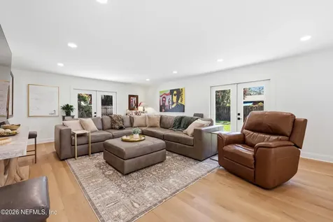 2348 Smullian Trail N Jacksonville FL 32217