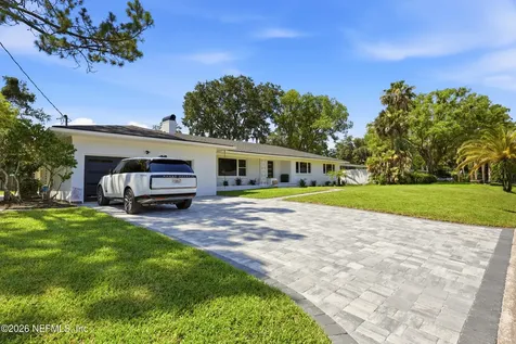 2348 Smullian Trail N Jacksonville FL 32217