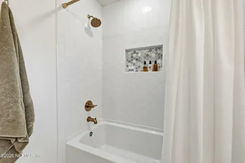 2348 Smullian Trail N Jacksonville FL 32217
