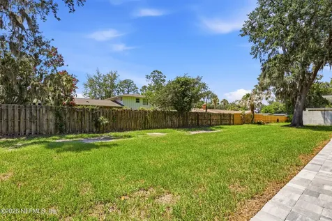 2348 Smullian Trail N Jacksonville FL 32217