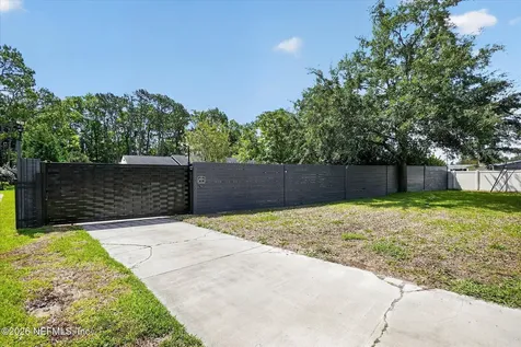 6253 Carlton Road Jacksonville FL 32244