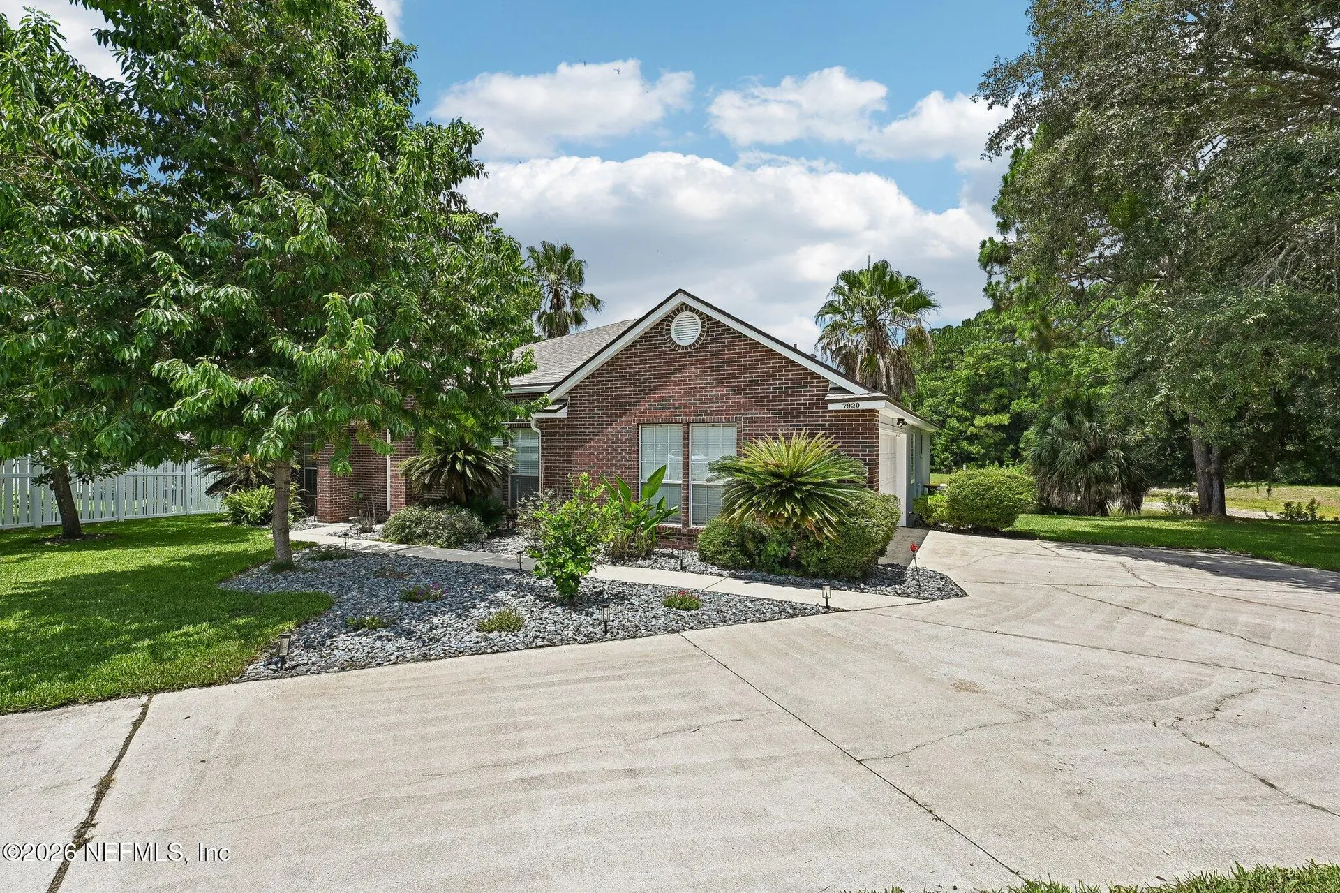 7920 Vivera Court Jacksonville FL 32244