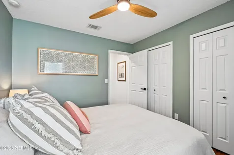 7920 Vivera Court Jacksonville FL 32244
