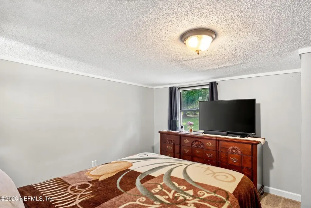 242 Holly Court Jacksonville FL 32218