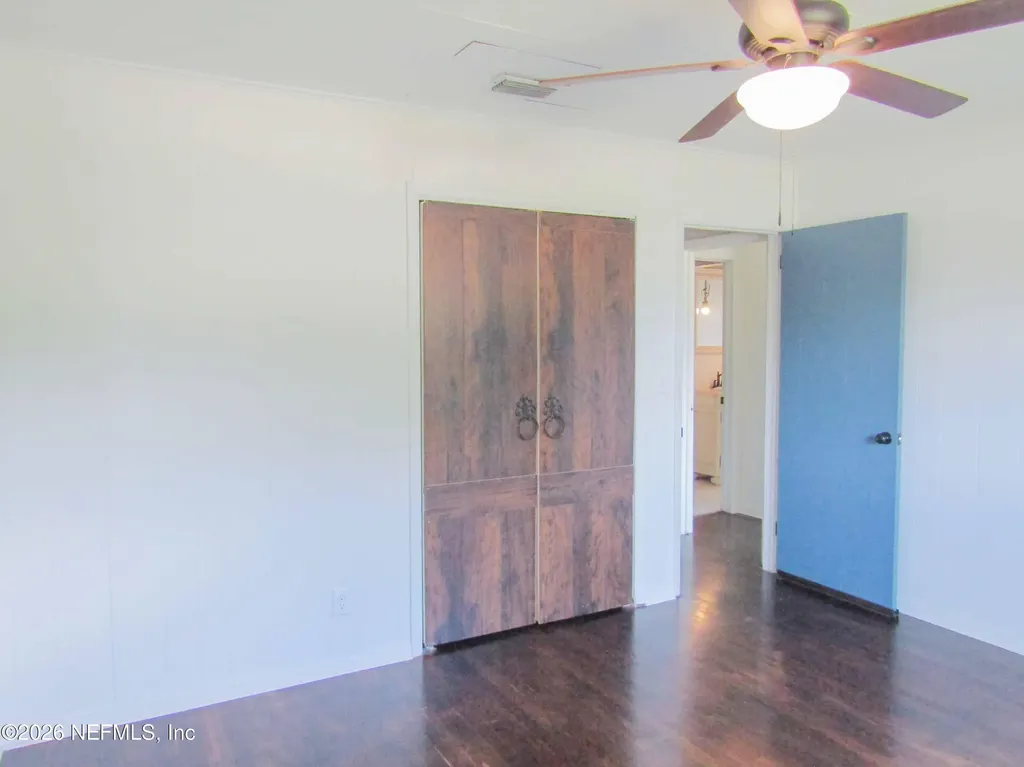 546 Baisden Road Jacksonville FL 32218