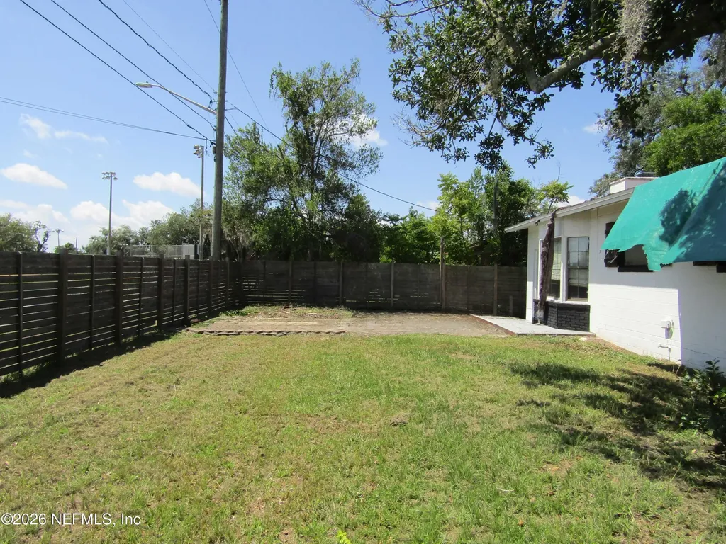 546 Baisden Road Jacksonville FL 32218