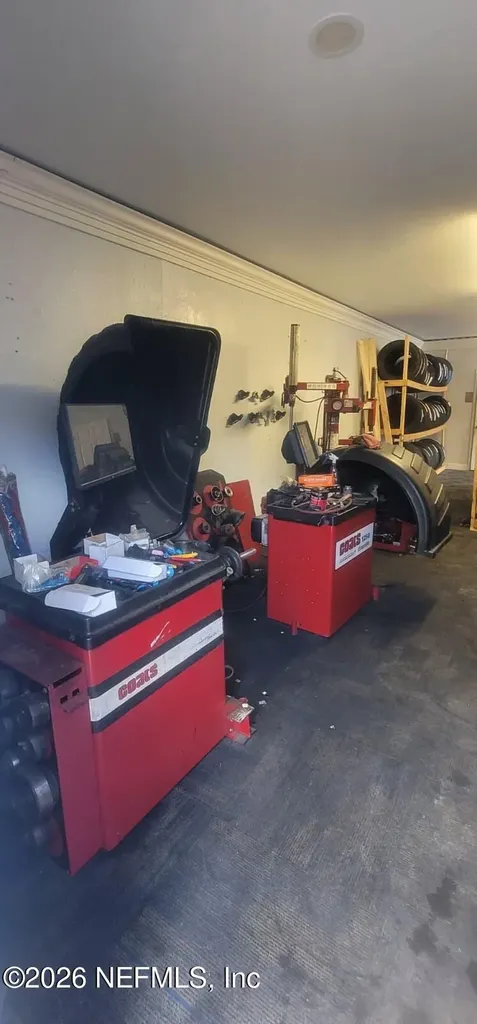 2043 Edgewood Avenue W Jacksonville FL 32208