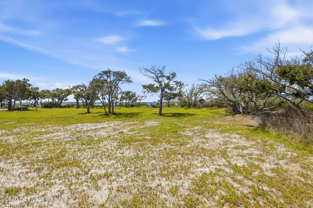 225 N La Crescenta Drive St. Augustine FL 32080