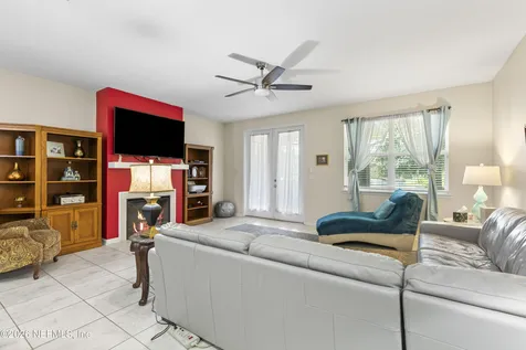 11716 Parker Lakes Drive Jacksonville FL 32221