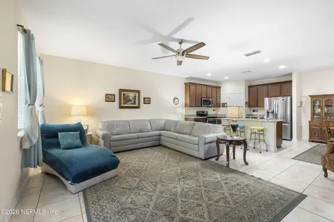 11716 Parker Lakes Drive Jacksonville FL 32221