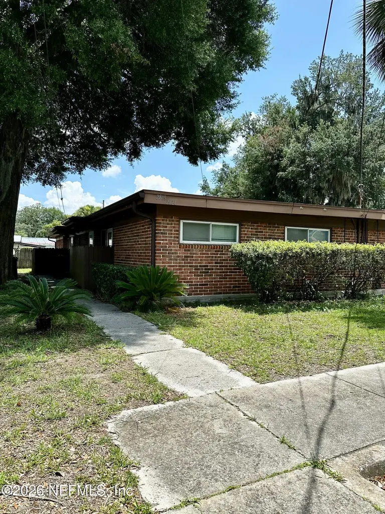 2821 Searchwood Drive Jacksonville FL 32277