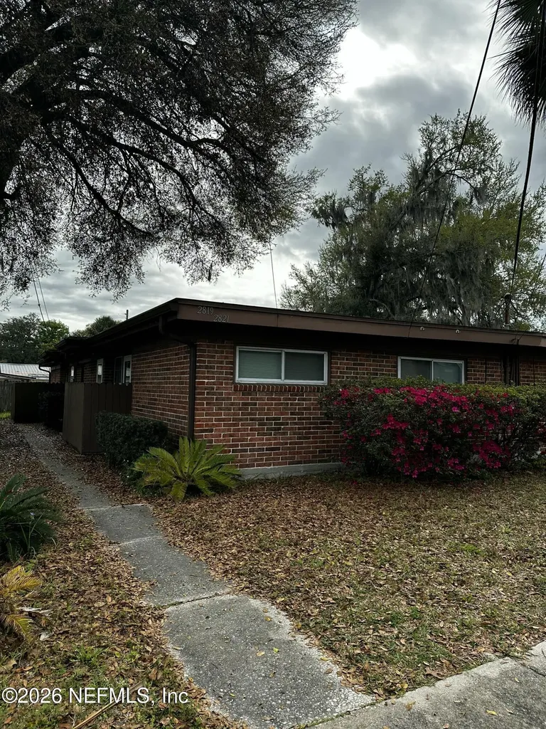 2821 Searchwood Drive Jacksonville FL 32277
