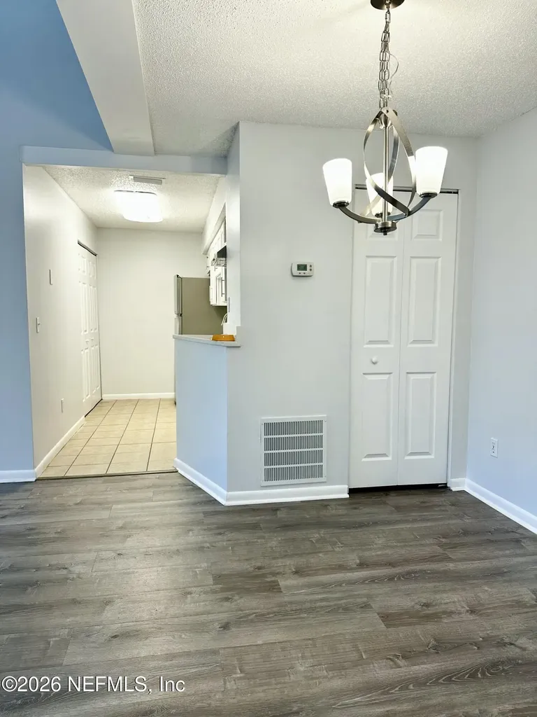 2451 Whispering Woods Boulevard Jacksonville FL 32246