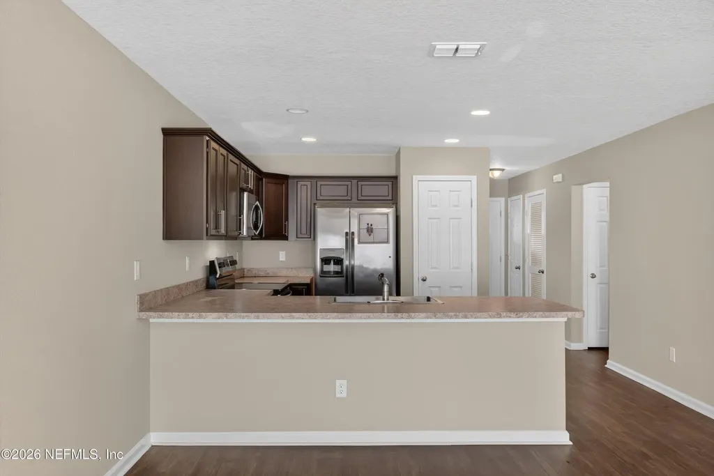 7253 Townsend Village Court Jacksonville FL 32277
