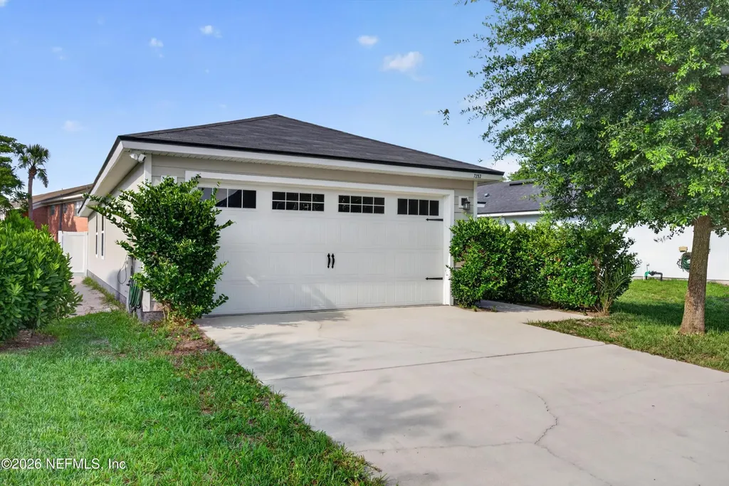 7253 Townsend Village Court Jacksonville FL 32277