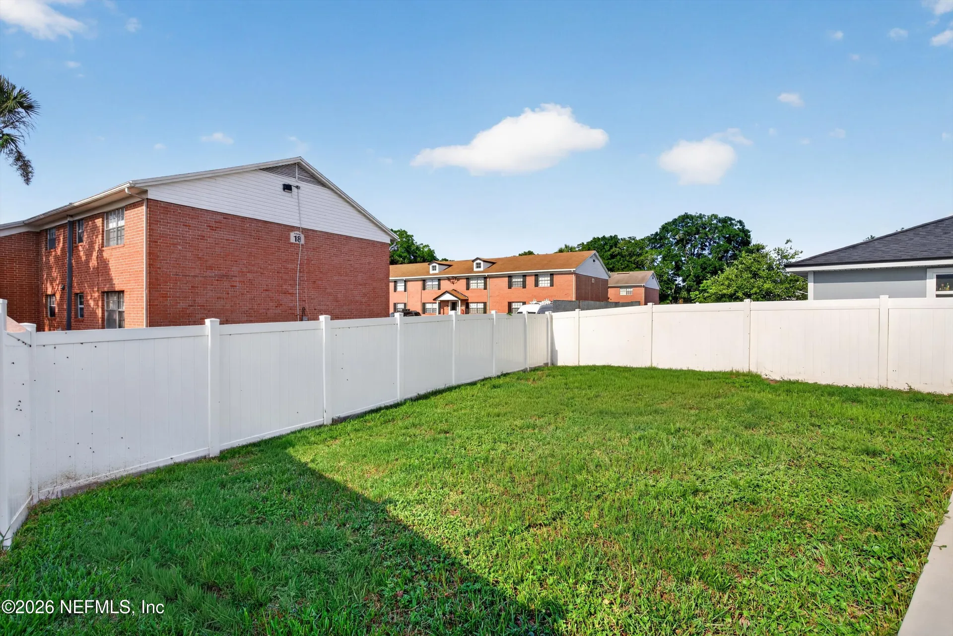 7253 Townsend Village Court Jacksonville FL 32277