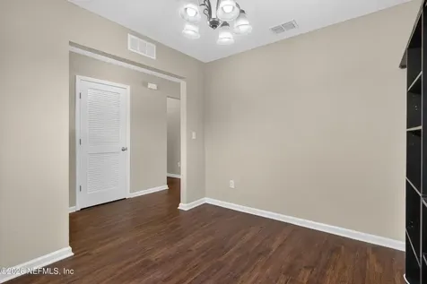 7253 Townsend Village Court Jacksonville FL 32277