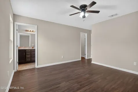 7253 Townsend Village Court Jacksonville FL 32277