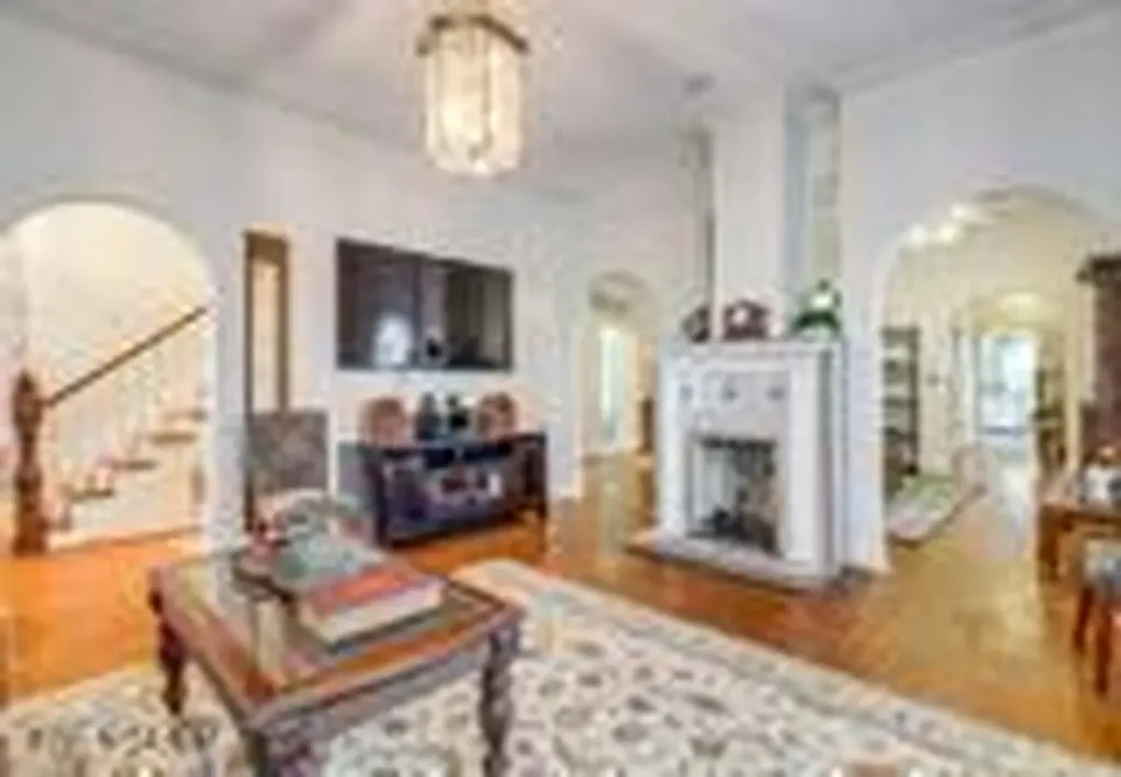 1203 Hubbard Jacksonville FL 32206