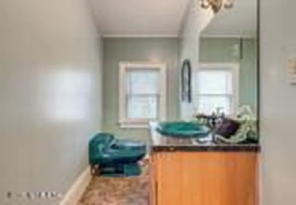 1203 Hubbard Jacksonville FL 32206