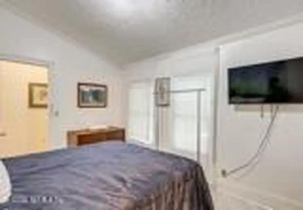 1203 Hubbard Jacksonville FL 32206