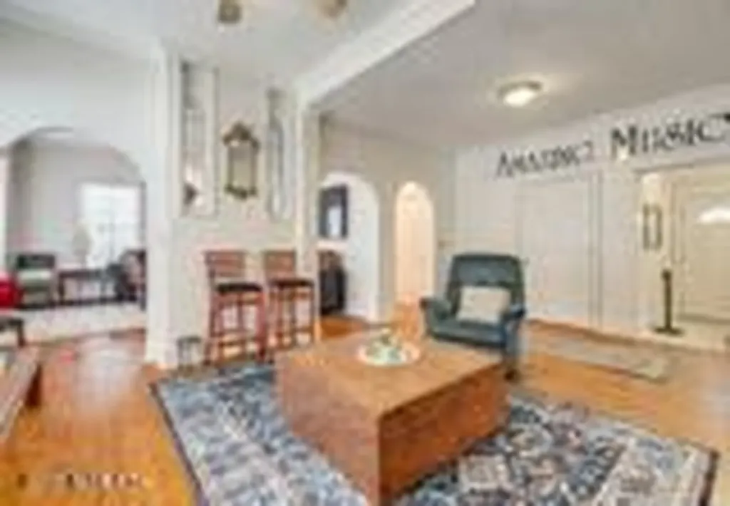 1203 Hubbard Jacksonville FL 32206