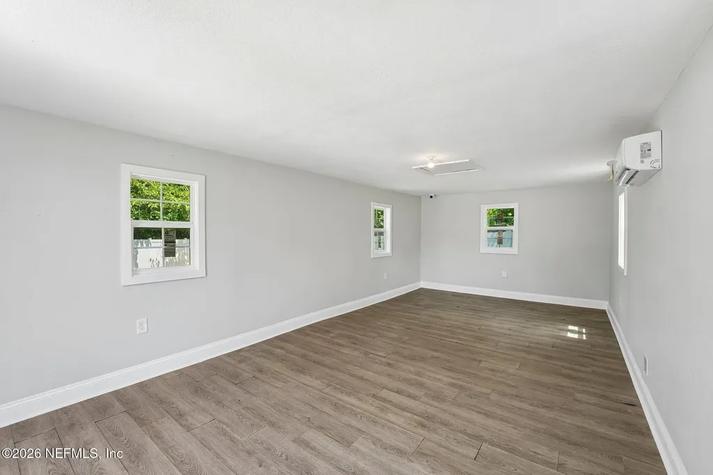 5349 Sharon Terrace Jacksonville FL 32207
