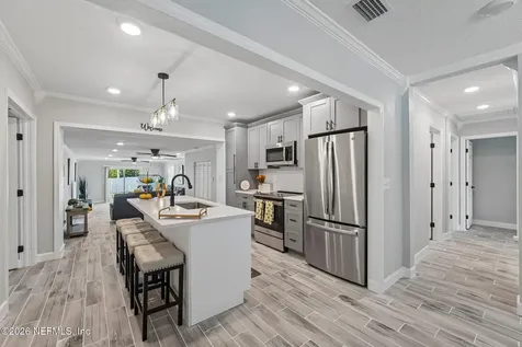 5349 Sharon Terrace Jacksonville FL 32207