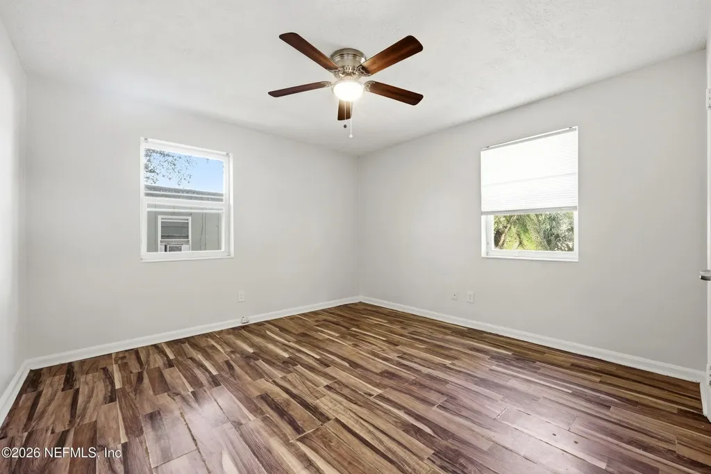 2151 Maple Leaf Drive E Jacksonville FL 32211