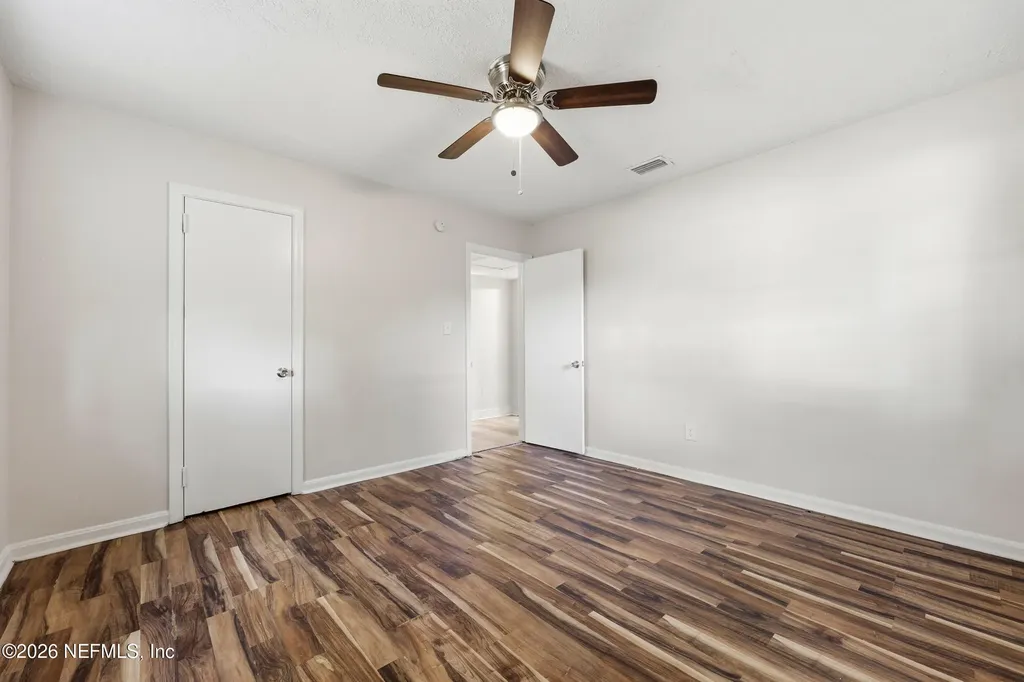 2151 Maple Leaf Drive E Jacksonville FL 32211
