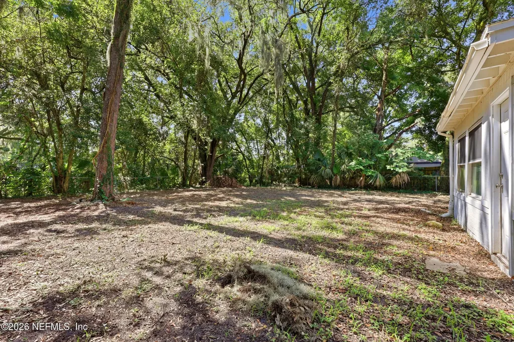 2151 Maple Leaf Drive E Jacksonville FL 32211
