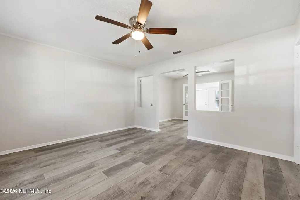 2151 Maple Leaf Drive E Jacksonville FL 32211