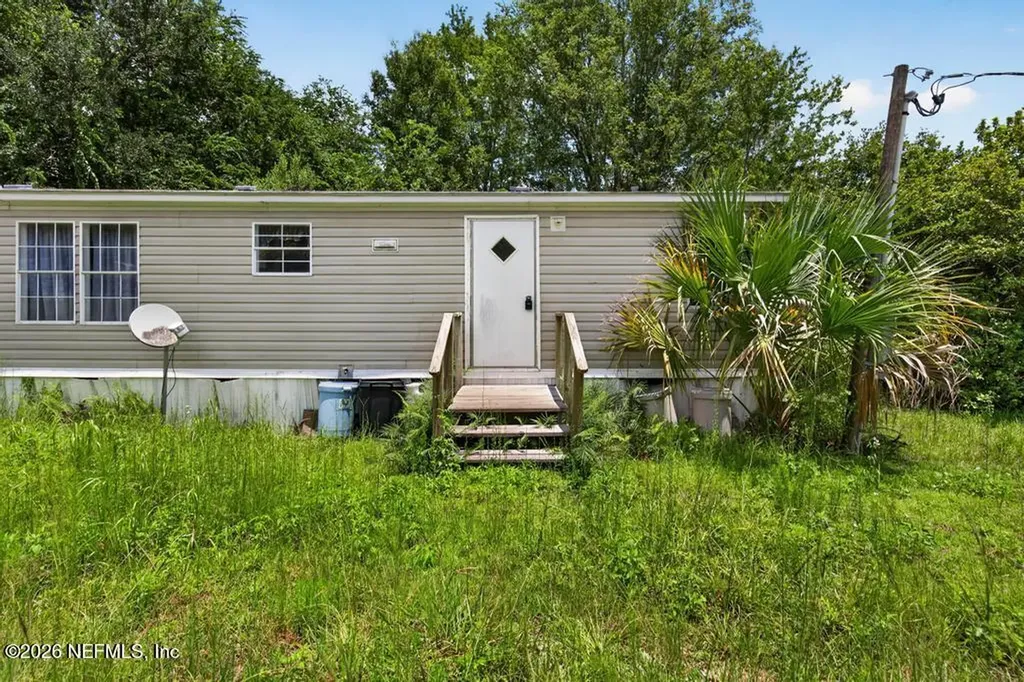 266 Ash Street Hawthorne FL 32640