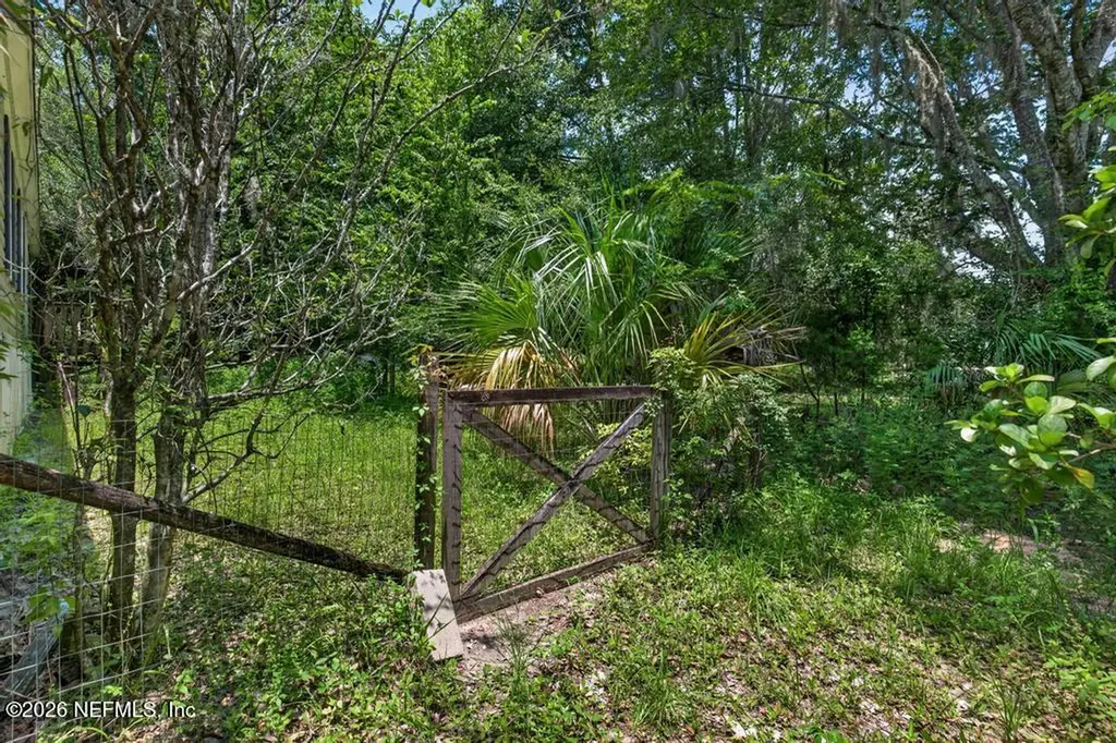 266 Ash Street Hawthorne FL 32640