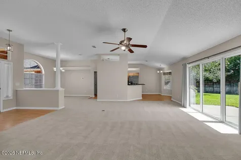 9172 Camshire Drive Jacksonville FL 32244
