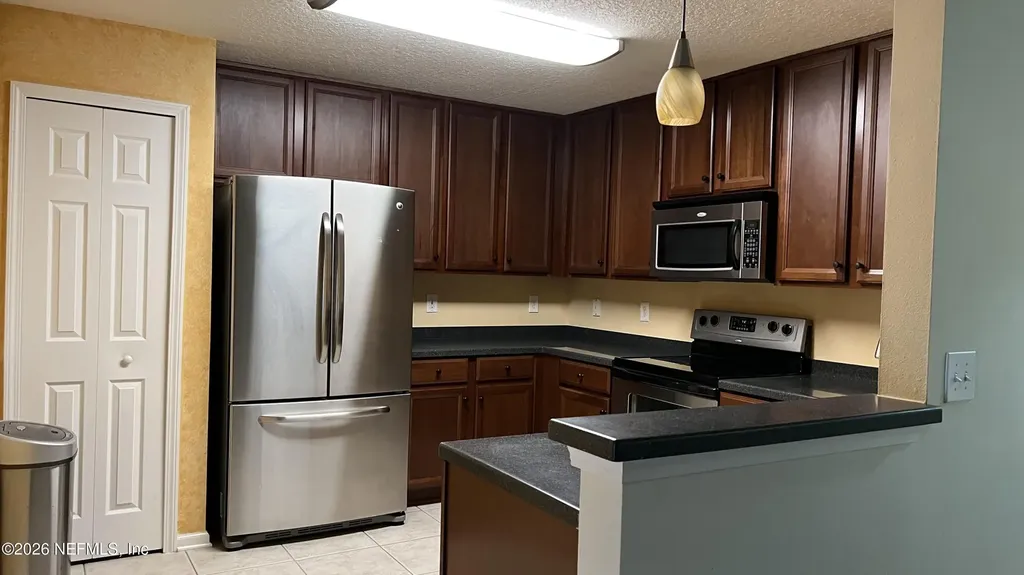 7053 Snowy Canyon Drive Jacksonville FL 32256
