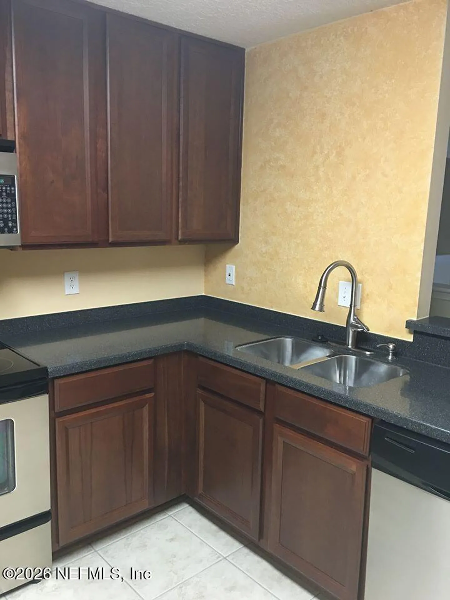 7053 Snowy Canyon Drive Jacksonville FL 32256