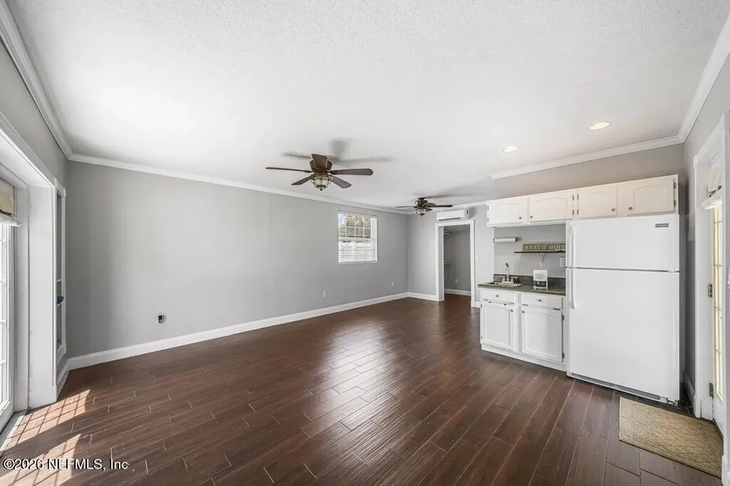 1103 18th Avenue N Jacksonville Beach FL 32250