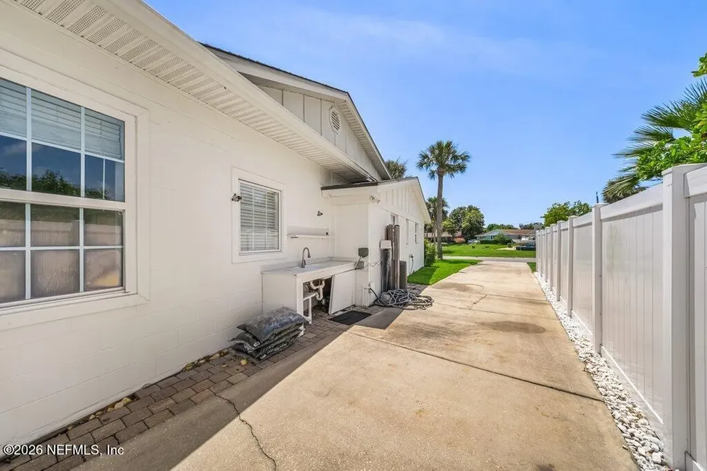 1103 18th Avenue N Jacksonville Beach FL 32250