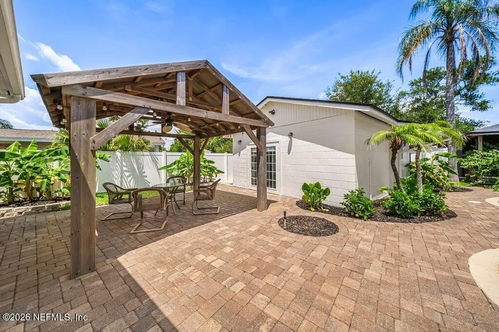 1103 18th Avenue N Jacksonville Beach FL 32250