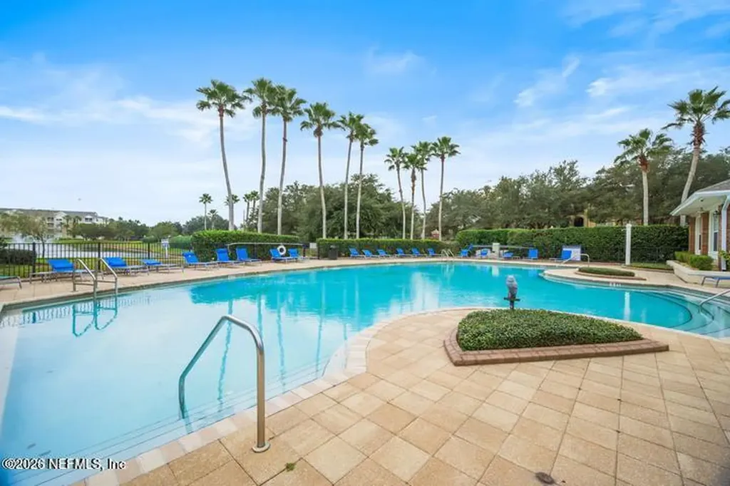 7801 Point Meadows Drive Jacksonville FL 32256